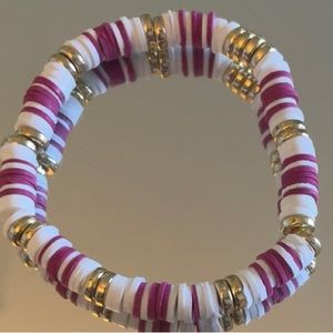 Handmade purple/white and gold clay beaded bracelet 🤍💜